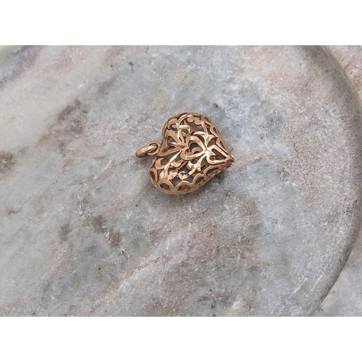 Vintage 14k Yellow Gold Triple Heart Carved Heart Shaped Pendant Charm
