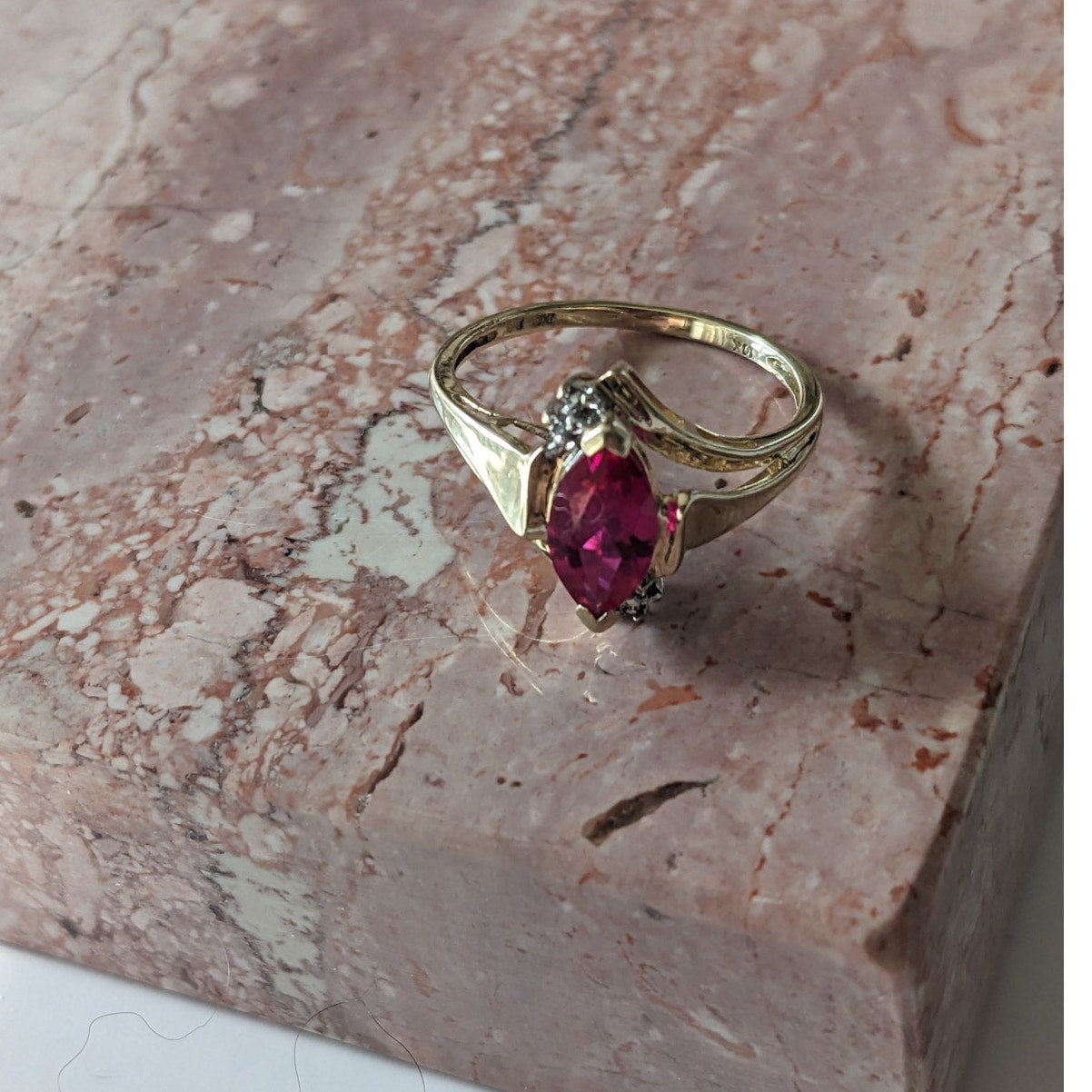 Vintage 10k Yellow Gold Faux Marquise Ruby Ring Size 7