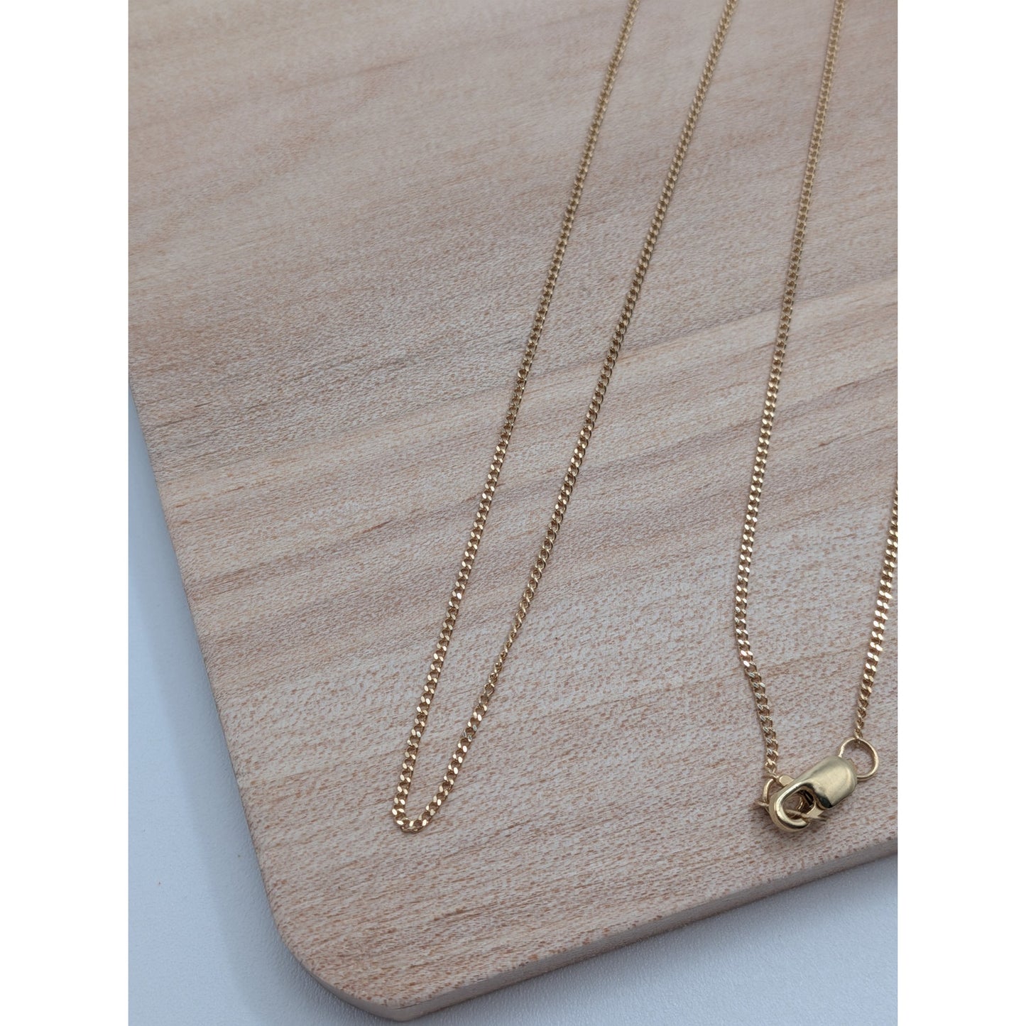 Preowned 14k Yellow Gold Dainty 1mm Chain Necklace 20in