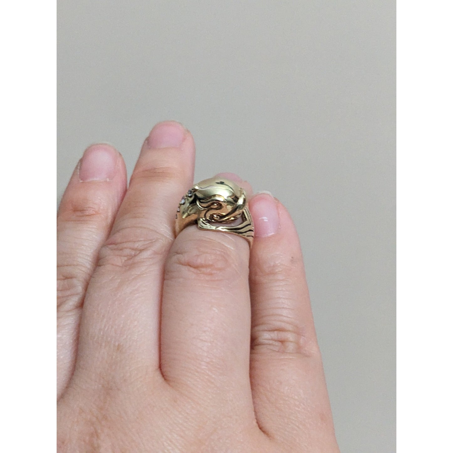 Vintage 10k Yellow Gold Dolphin with Diamond Accent Ring Size 4