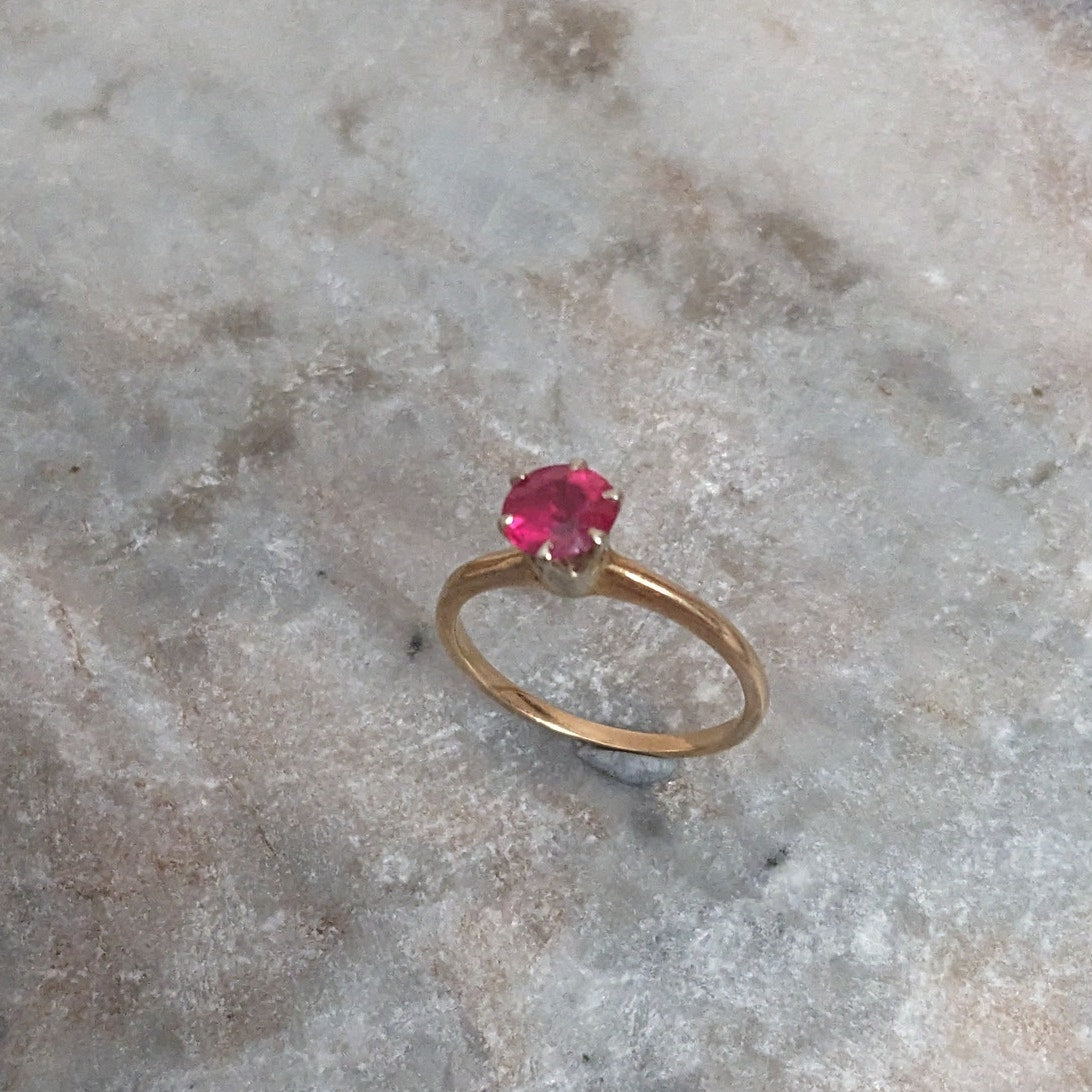Vintage 14k Yellow Gold Bang Ring Solitaire Lab Ruby Size 6
