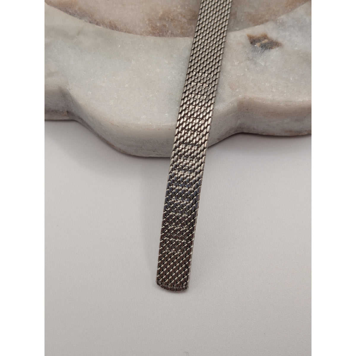 Vintage 1998 Citizen Silver Tone Petite Dainty Square Dial Quartz Watch