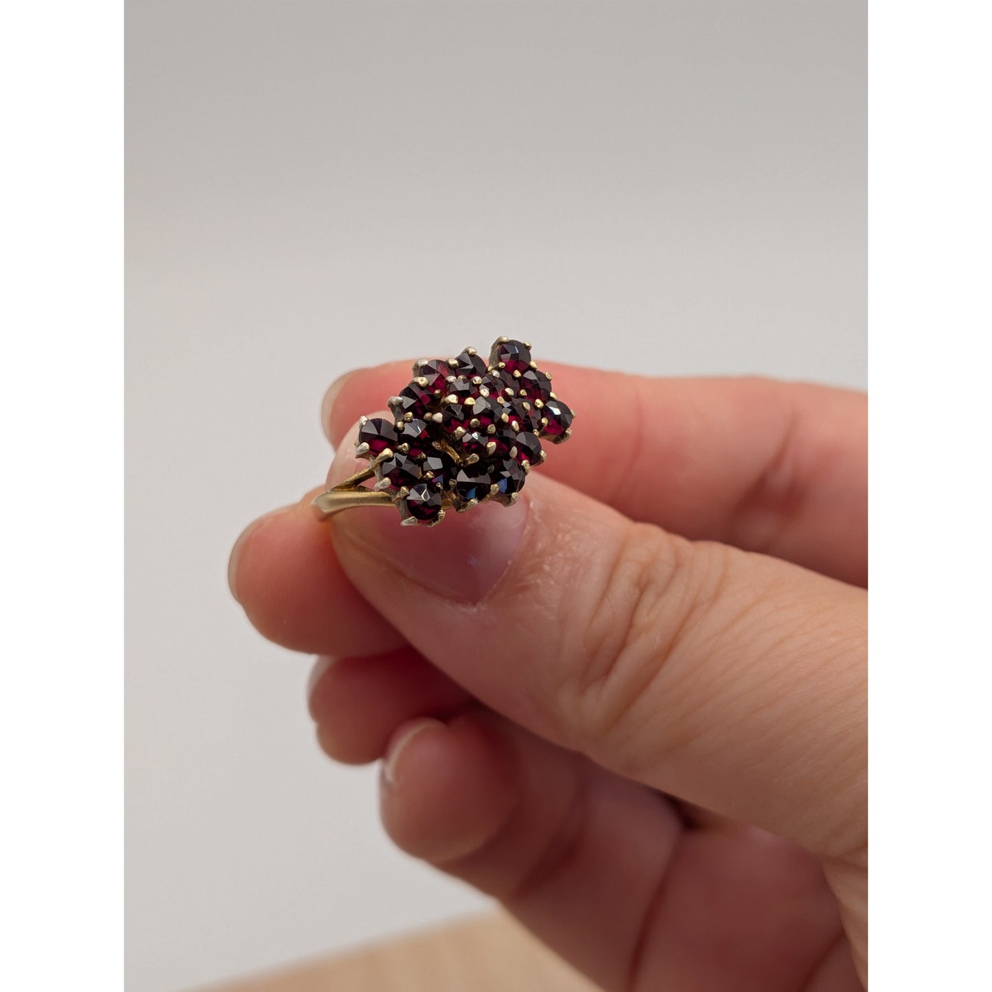 Vintage 10k Yellow Gold Garnet Cluster Ring Size 3.75
