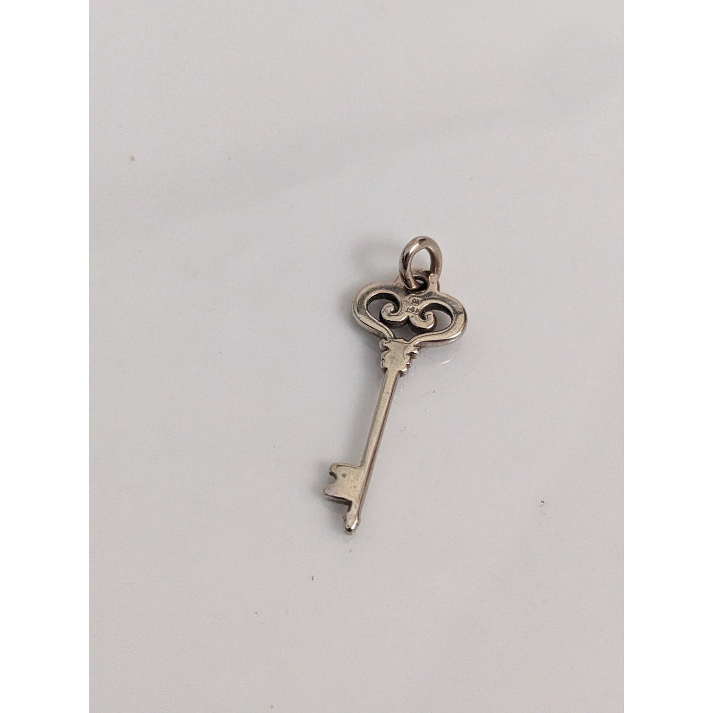 Vintage 14k White Gold Victorian Style Skeleton Key Pendant