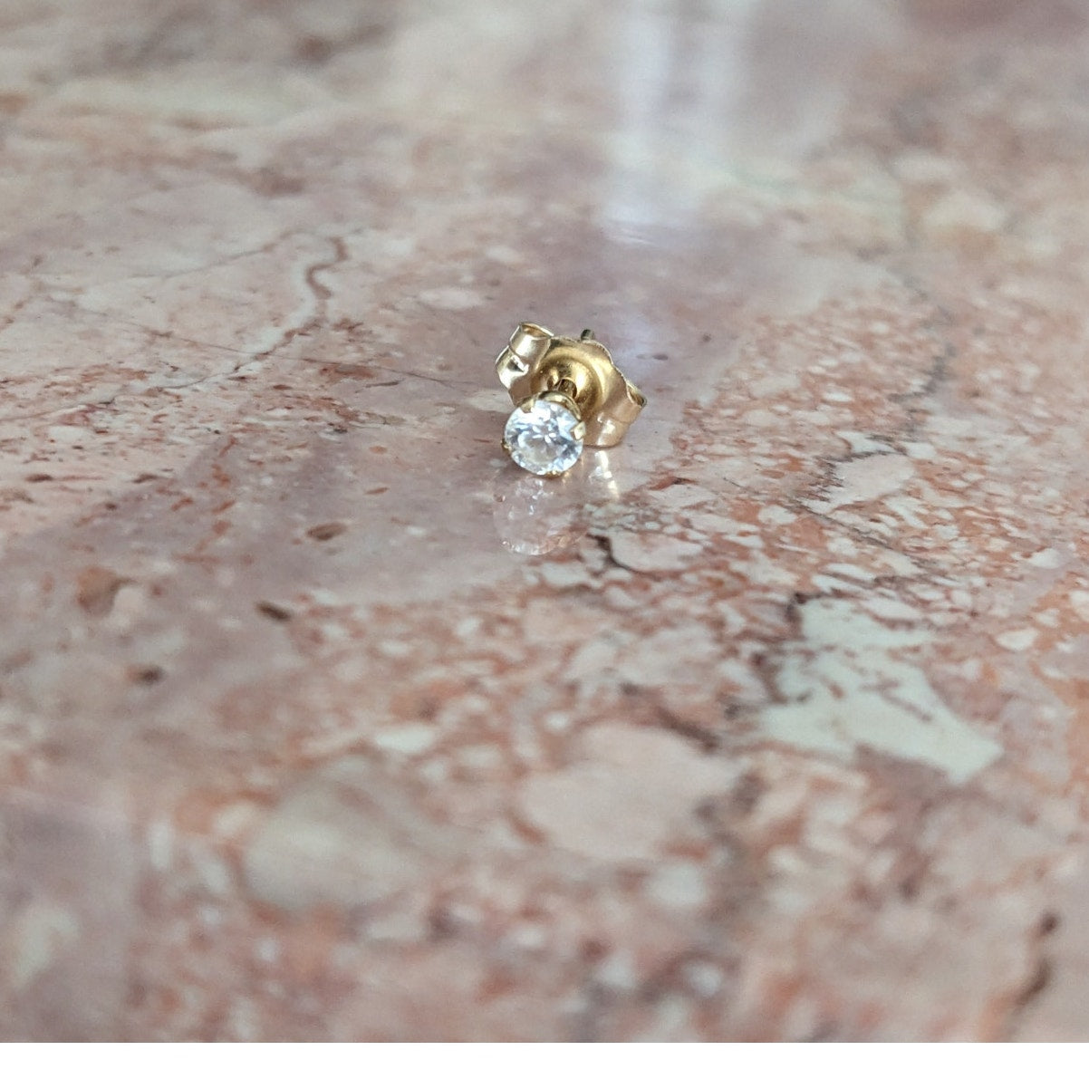 Estate 14k Gold Single Piece Tiny Dainty Diamond Stud Earring ONE PIECE ONLY