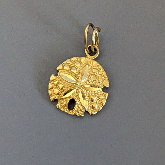 Vintage 14k Unmarked Yellow Gold Sand Dollar Sea Star Charm