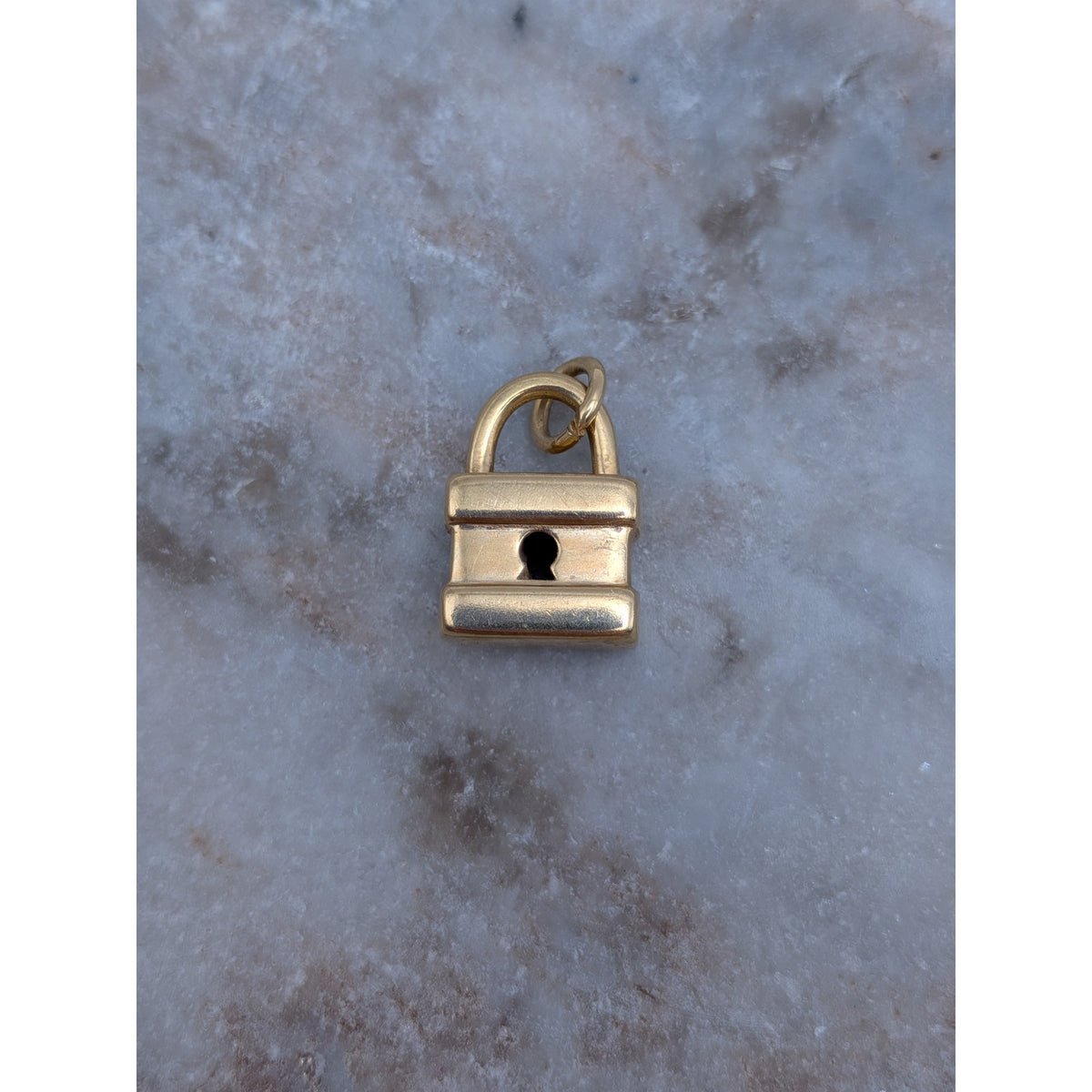 Vintage Unmarked 18k Solid Gold 3D Padlock Charm w/ Jump Ring (open)