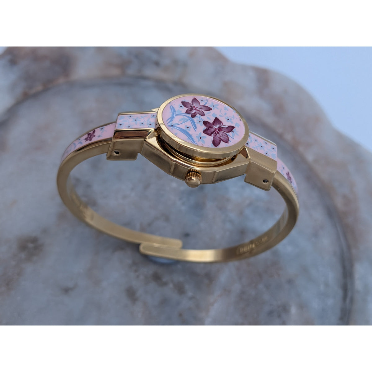 Preowned Andre Mouche Gold Tone Peekaboo Watch Pink Enamel Purple Flowers