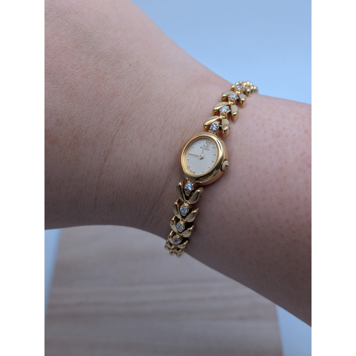 Vintage Seiko Gold Tone Quartz Watch Dainty Dial and White Stones