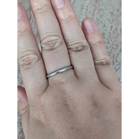 Estate 14k White Gold Simple Thin 2mm Wedding Band Rang Size 9.25