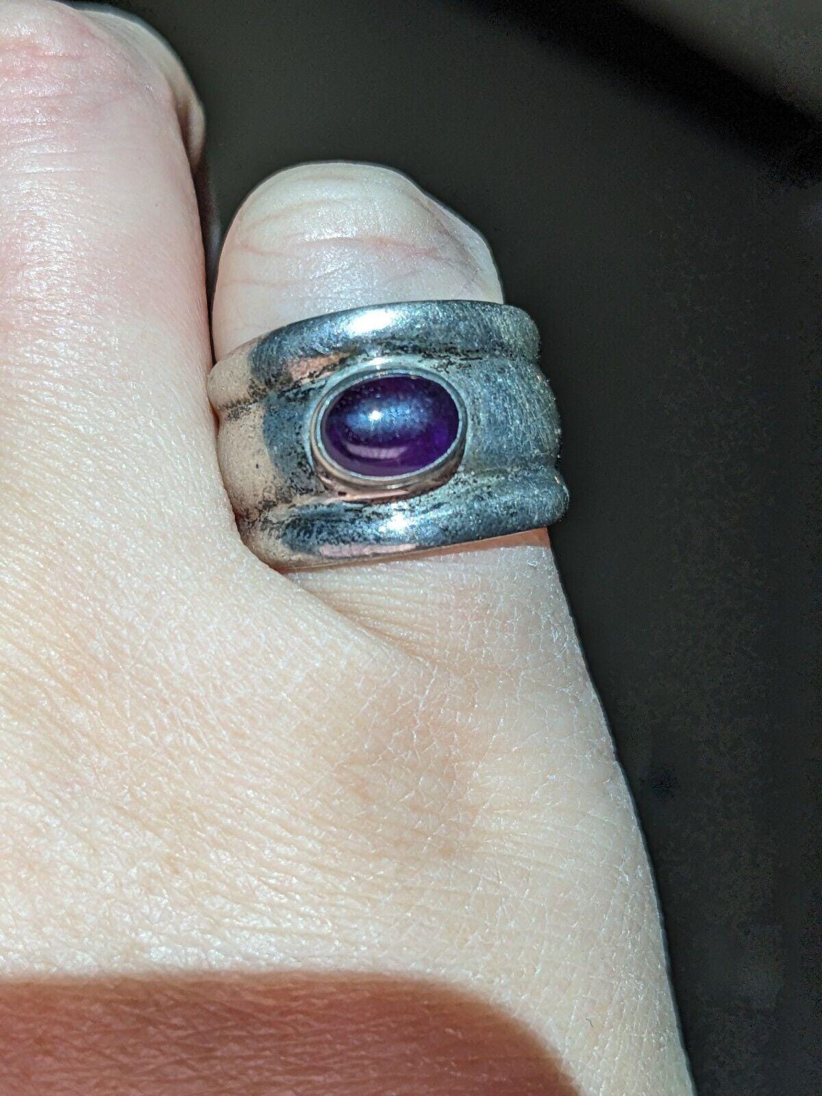 Sterling Silver 925 ring with Amethyst Stone size 7