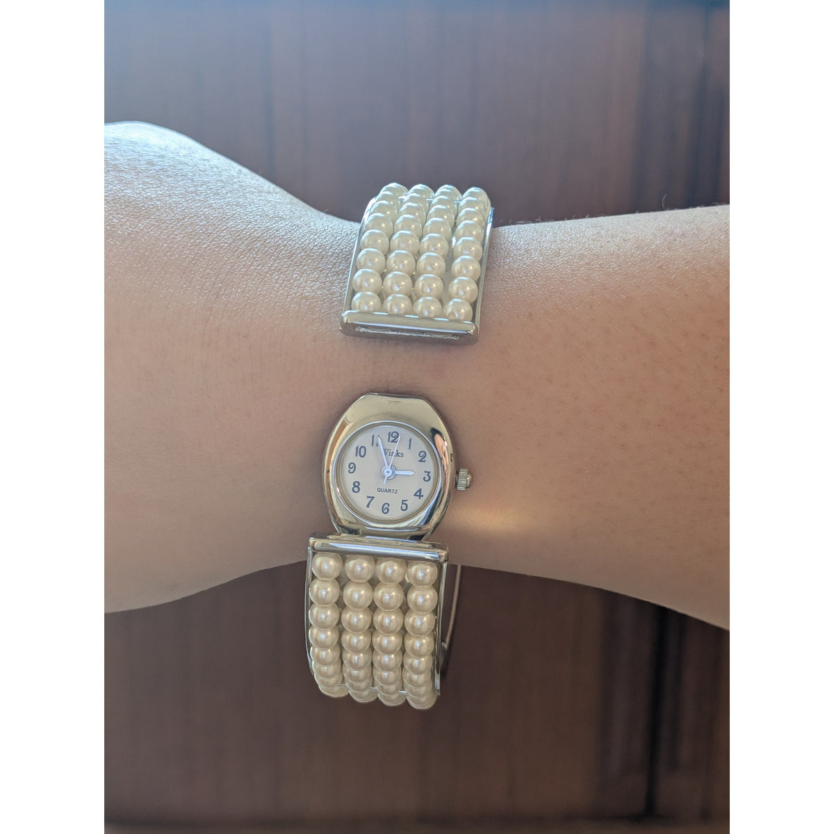 Preowned Winks Silver Tone Faux Pearl Peekaboo Bangle Watch