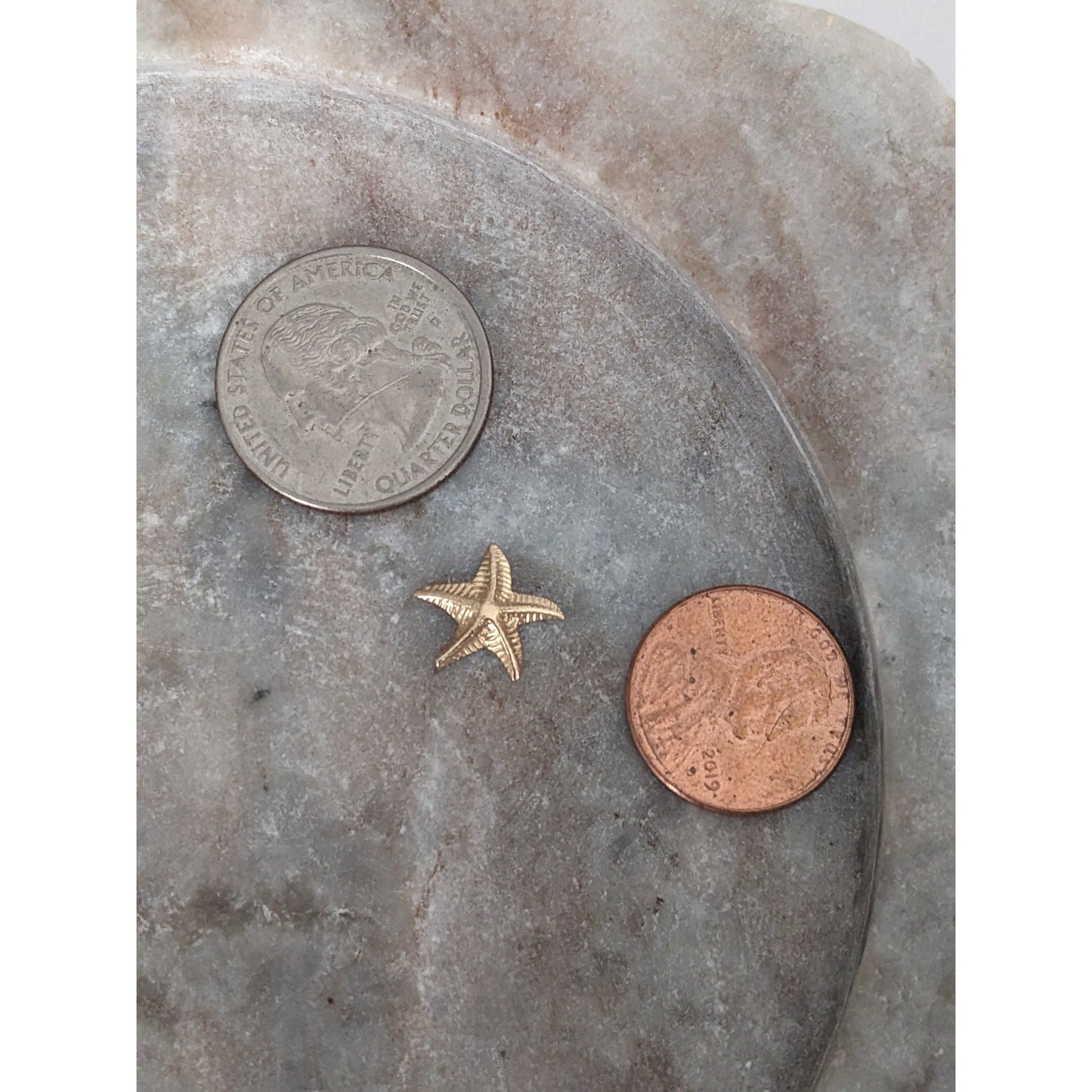 Estate Unmarked 14k Yellow Gold Tiny Dainty Starfish Charm NEEDS BAIL