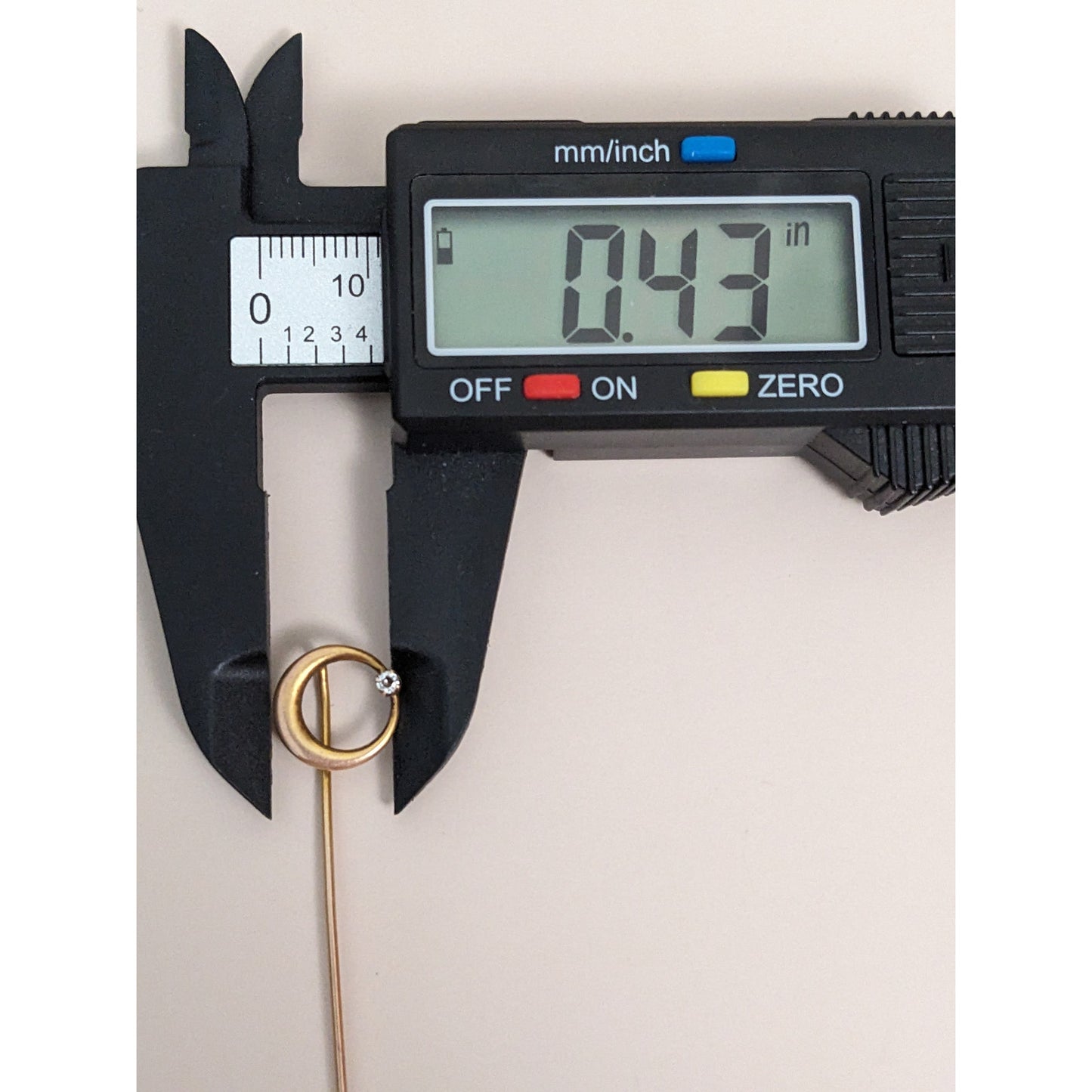 Antique Unmarked 12k Yellow Gold White Gem Crescent Moon Stick Pin