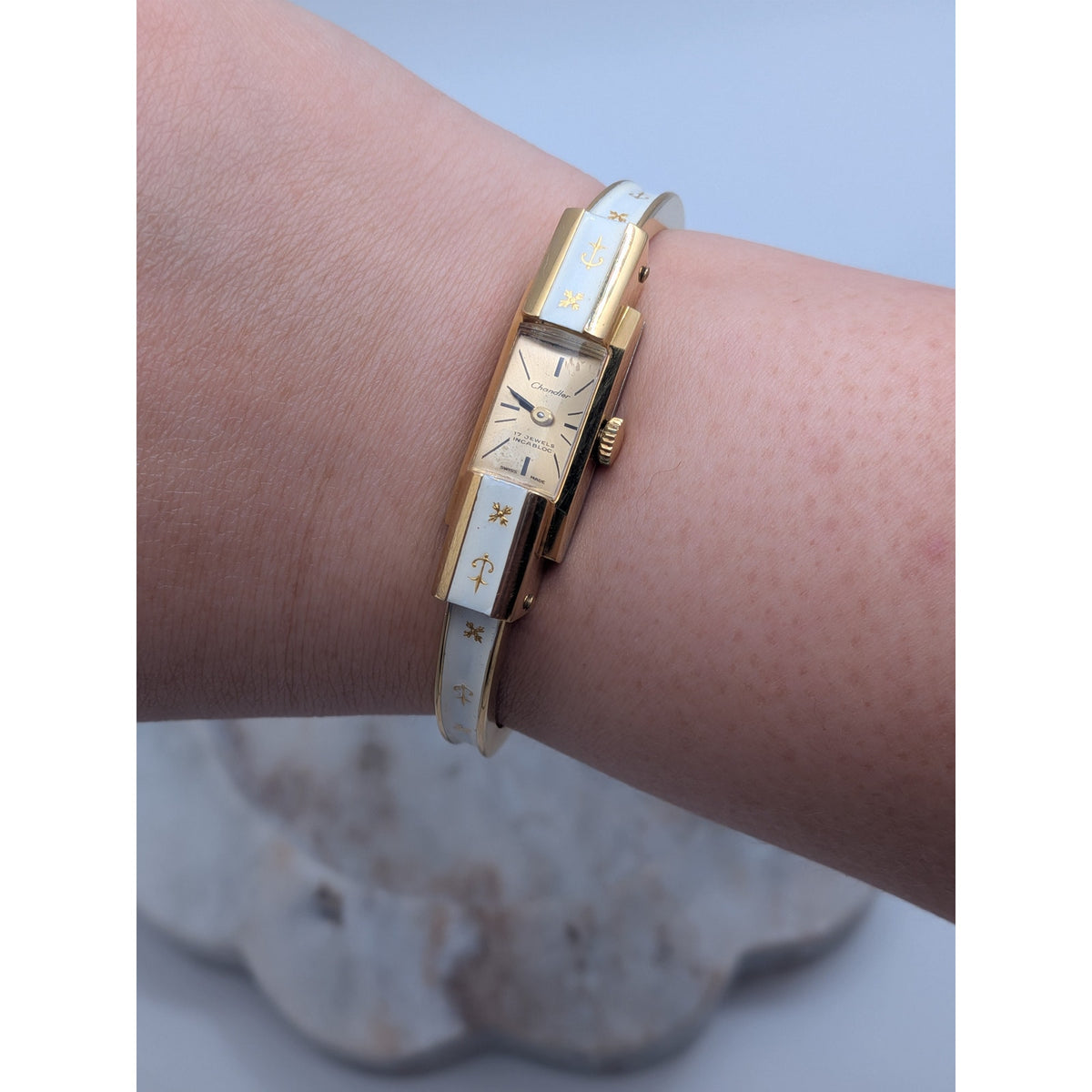 FLAW Vintage Chandler Gold Tone Watch White Enamel Gold Flowers and Anchors