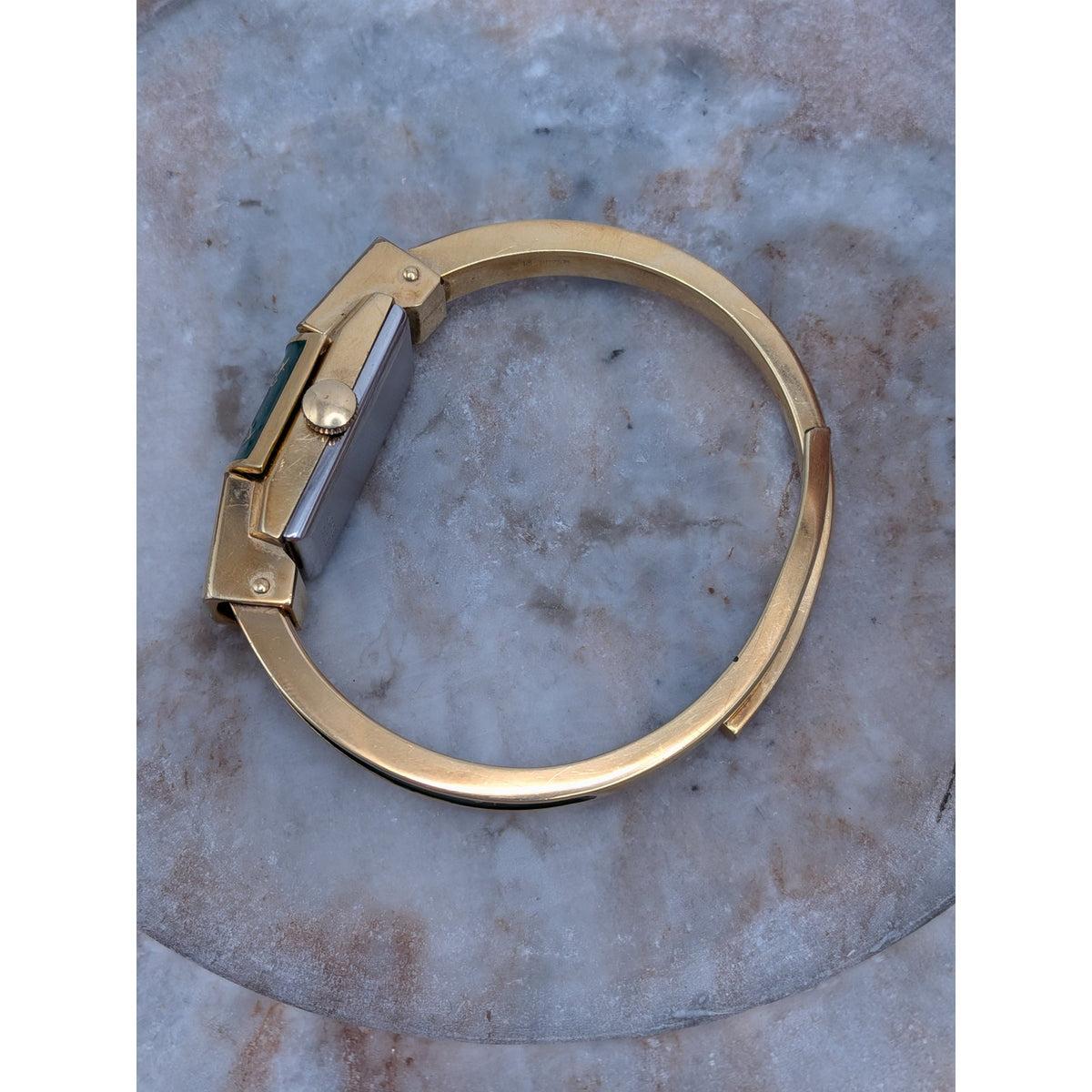 Vintage Ritma MANUAL Gold Tone Peekaboo Watch Green Enamel Gold Flower & Anchors