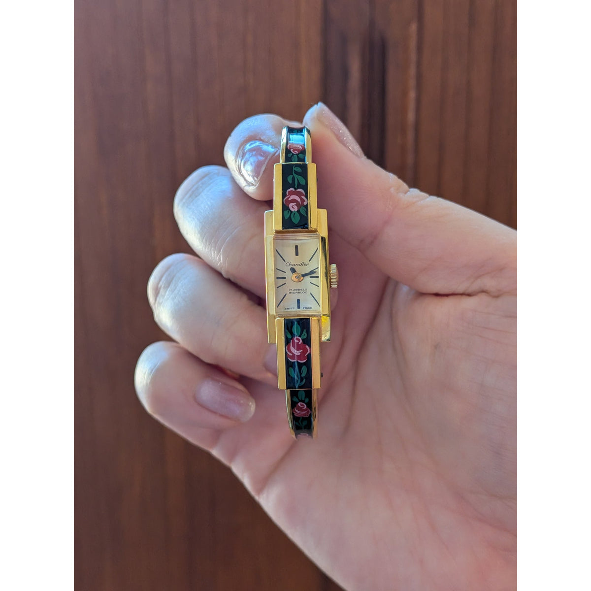 Vintage Chandler MANUAL Gold Tone Peekaboo Watch Black Enamel Red Flowers Dainty