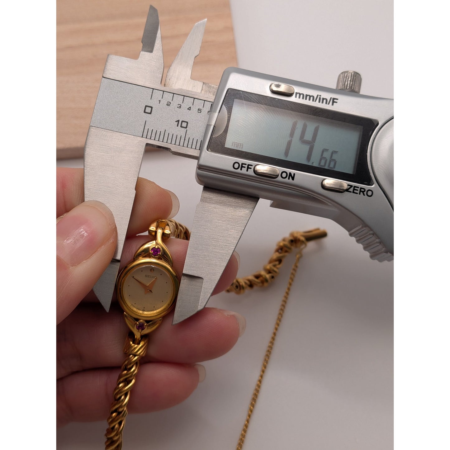 Vintage Seiko Dainty Gold Tone Rope Watch with Pink Stones
