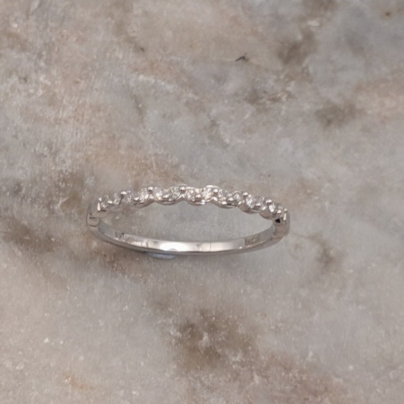 Preowned 10k Solid White Gold Dainty Wave Stacker Ring Size 6.75 Diamond Accents