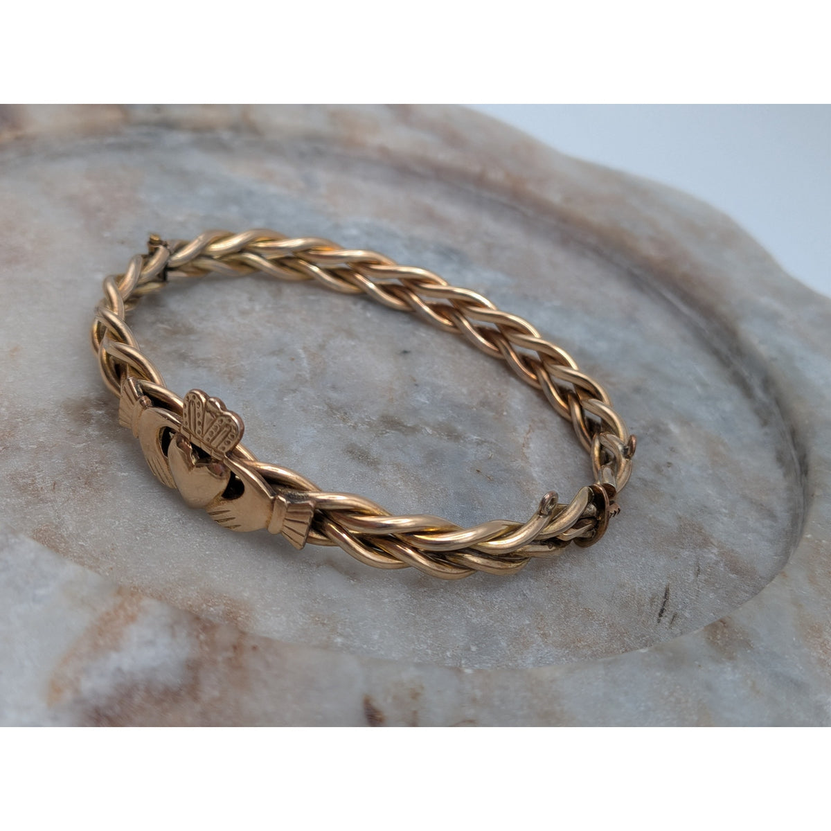 Vintage 9K Gold Filled Irish Claddagh Braided Bangle Bracelet