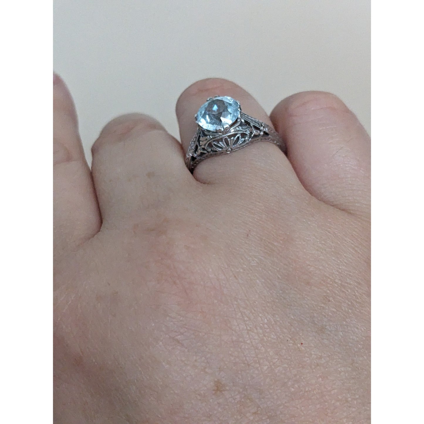 Vintage 18k White Gold Light Blue Gem with Filigree Design Ring Size 6.75 US