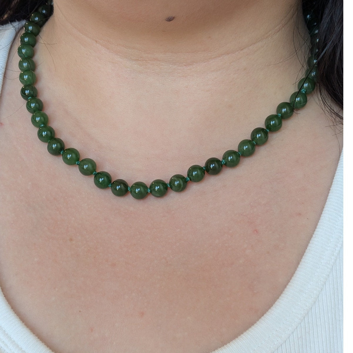 Preowned 8mm Nephrite Bead Strung Necklace 19 in