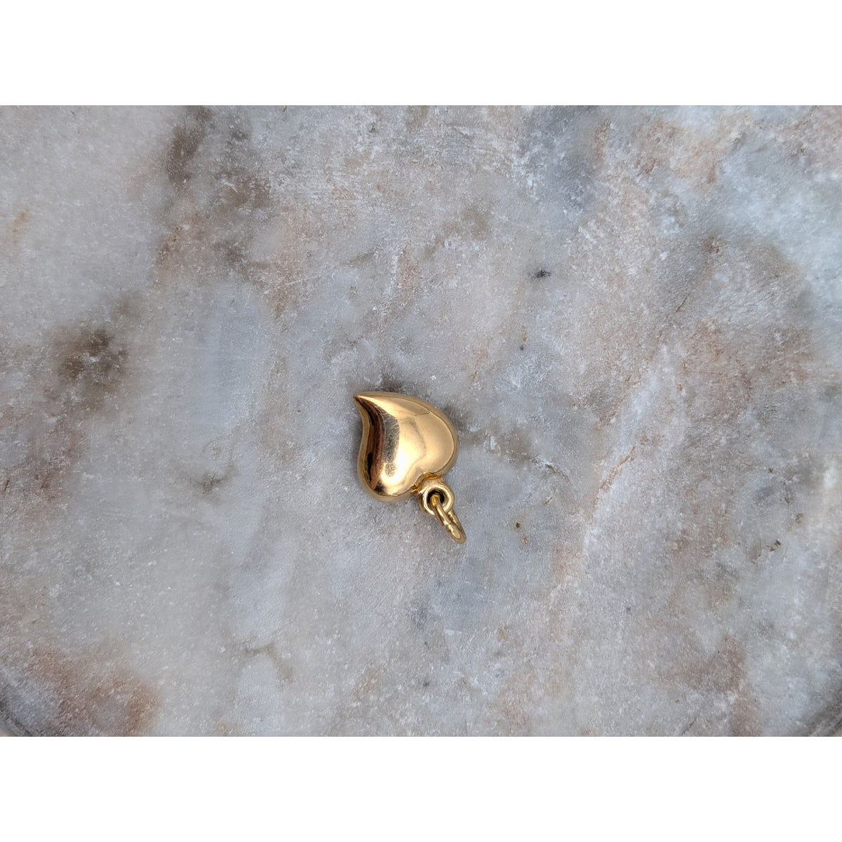 Vintage Unmarked 18k Solid Gold 3D Mini Puffy Heart Charm