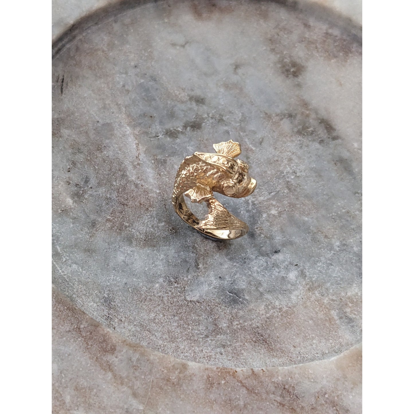 Vintage 14k Yellow Gold Small Koi Fish Bypass Ring Size 6