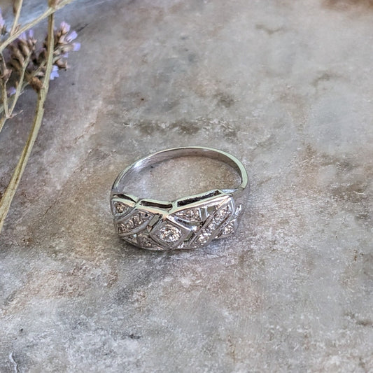 Vintage 14k White Gold Resized Diamond Band Ring Old Mine Cut Diamonds 7.75US