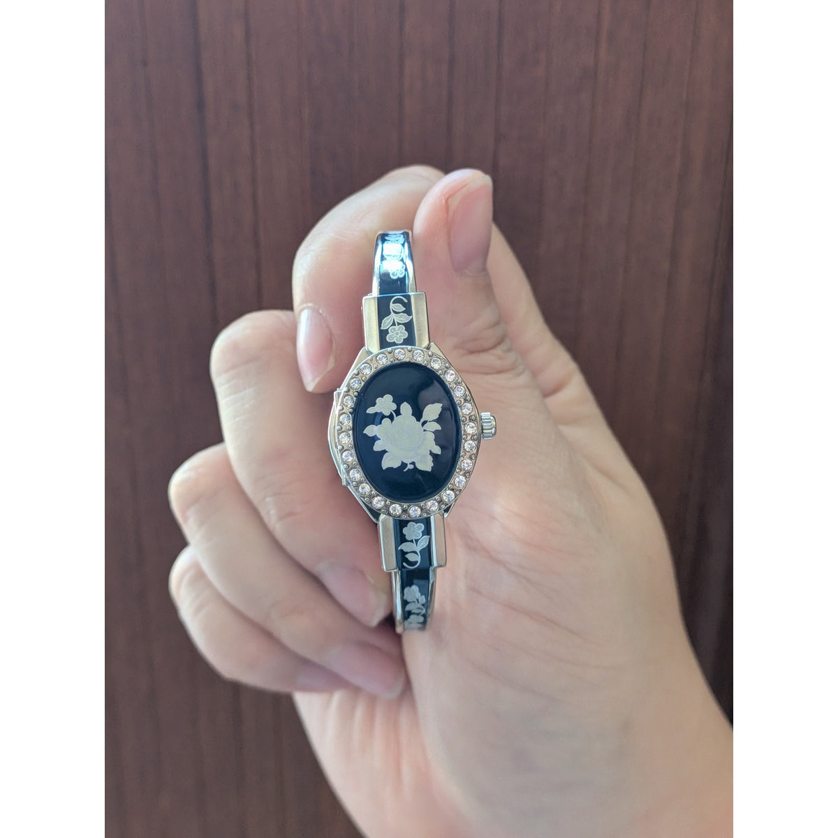 Vintage Andre Mouche Silver Tone Peekaboo Watch Blue Enamel White Flowers w/Box