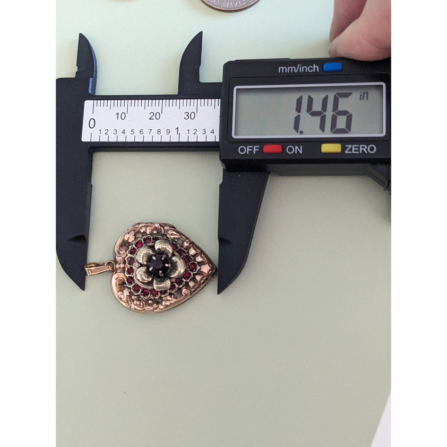 Vintage Unmarked 10k Yellow Gold Heart Locket with Flower and Red Stones