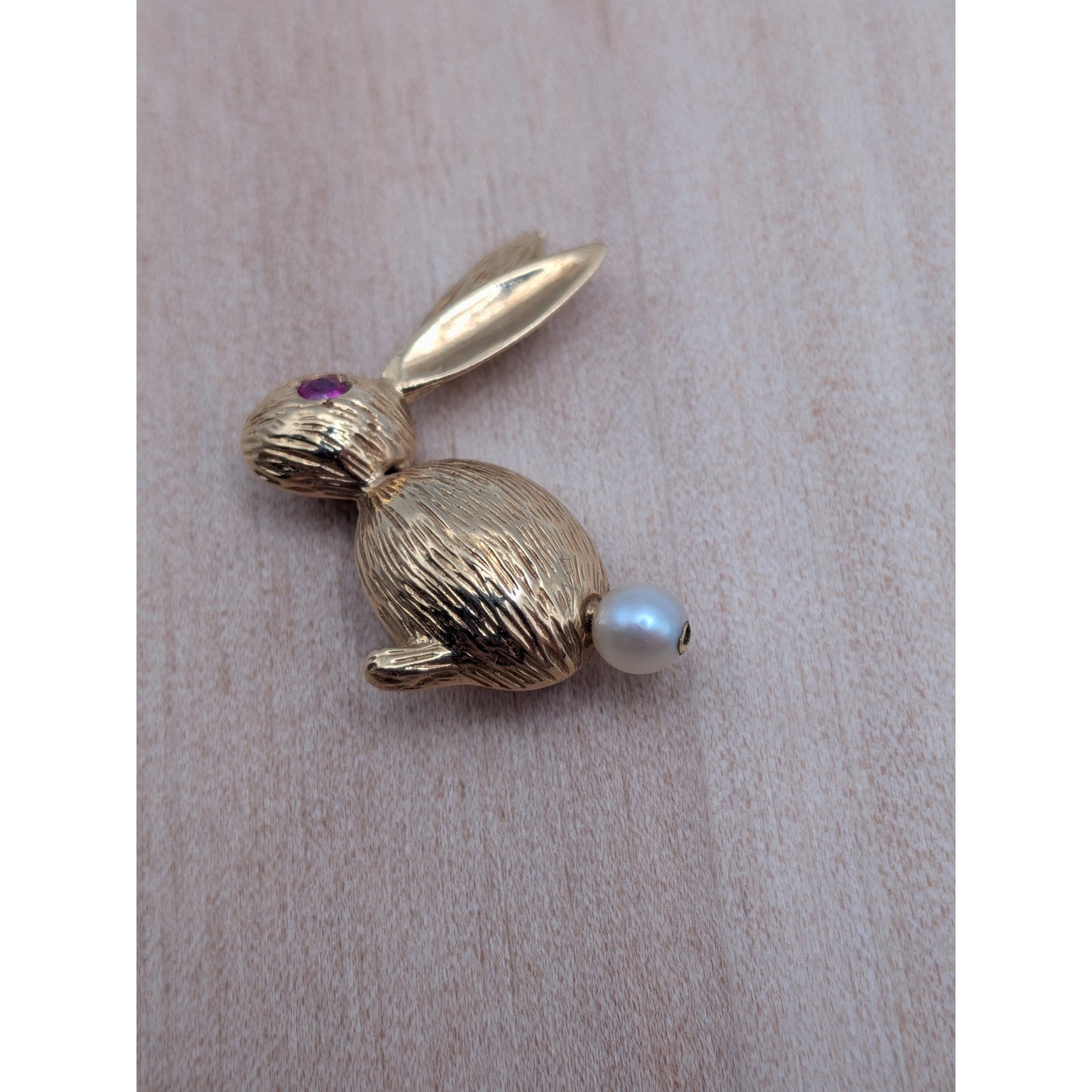 Vintage 14k Yellow Gold Rabbit Brooch with Pink Eye and Pearl