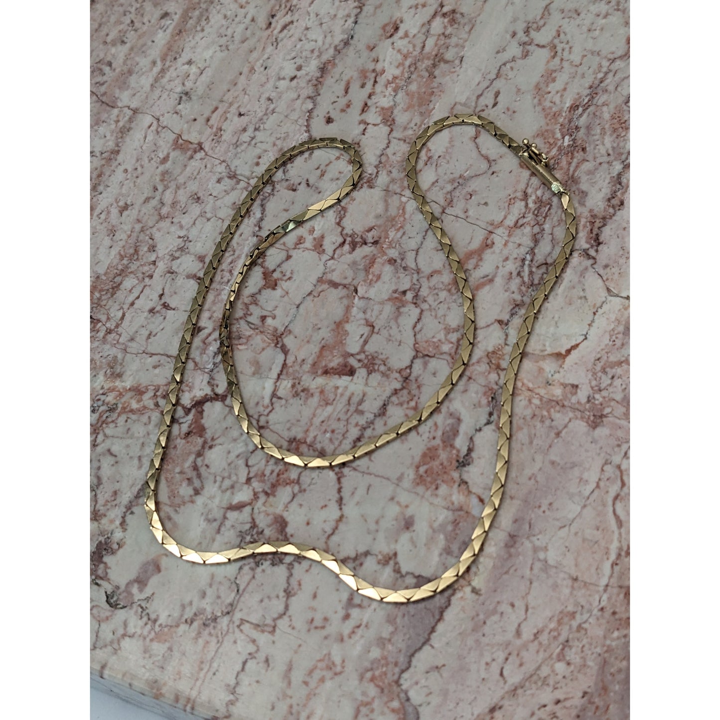 Vintage Unmarked 14k Yellow Gold Triangle Link Chain Necklace 16.5in