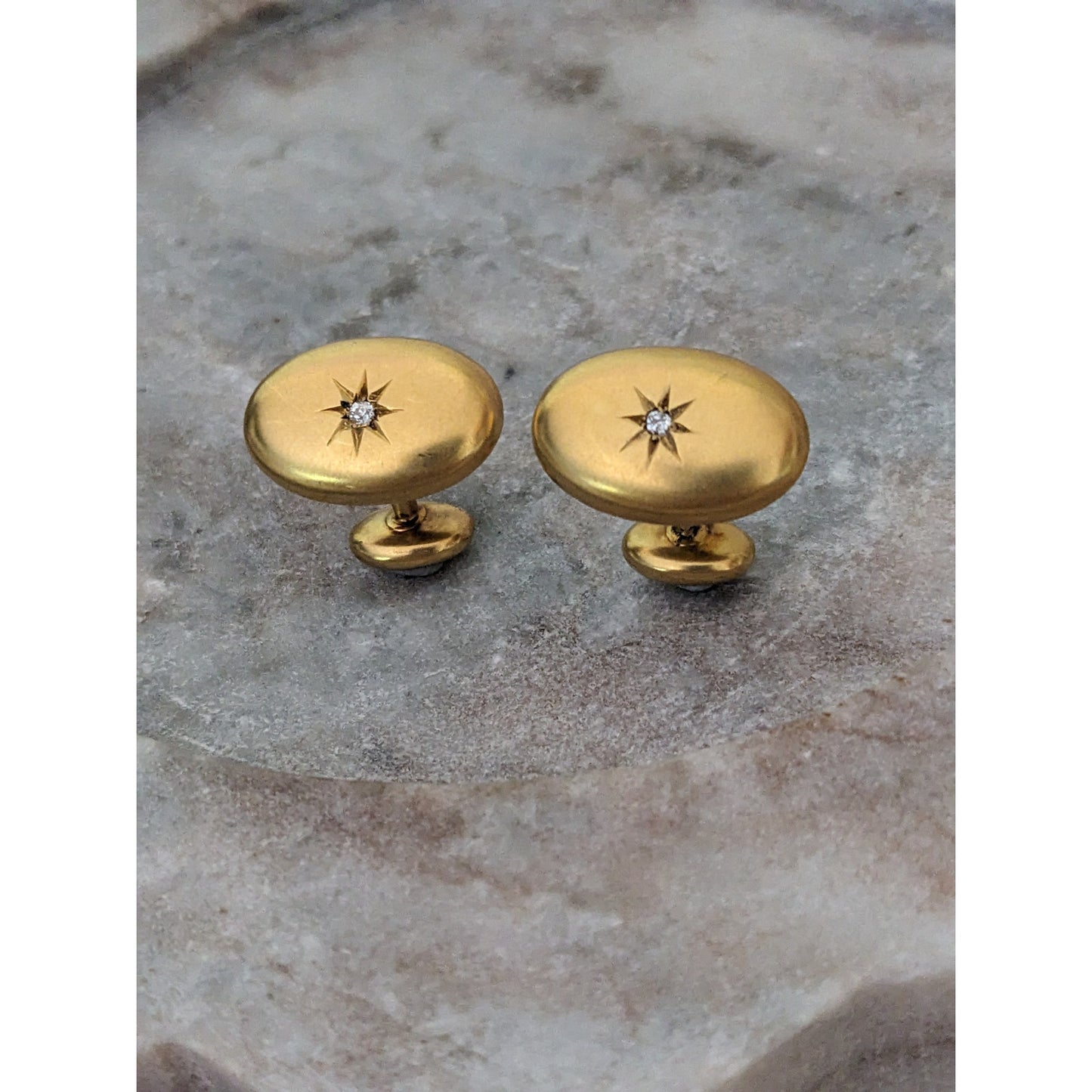 Vintage Unmarked 10k Yellow Gold Cuff Links with Tiny Starburst Diamond Accent