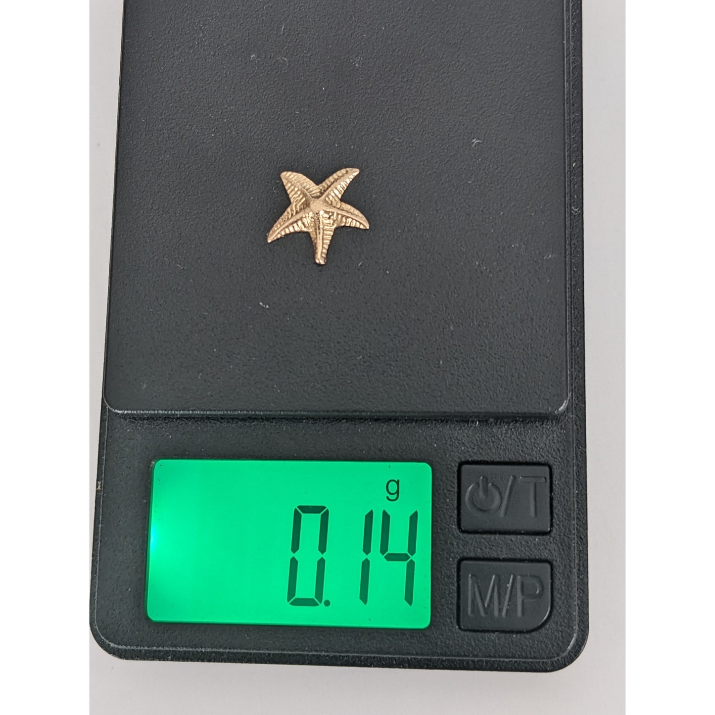 Estate Unmarked 14k Yellow Gold Tiny Dainty Starfish Charm NEEDS BAIL