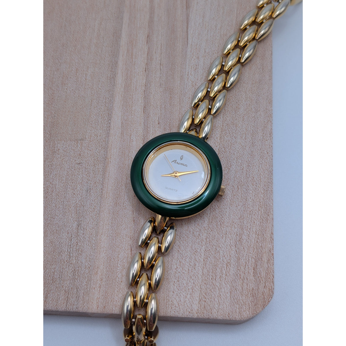 FLAW Vintage Aroma Gold Tone Bracelet Watch Interchangeable Bezels with Box