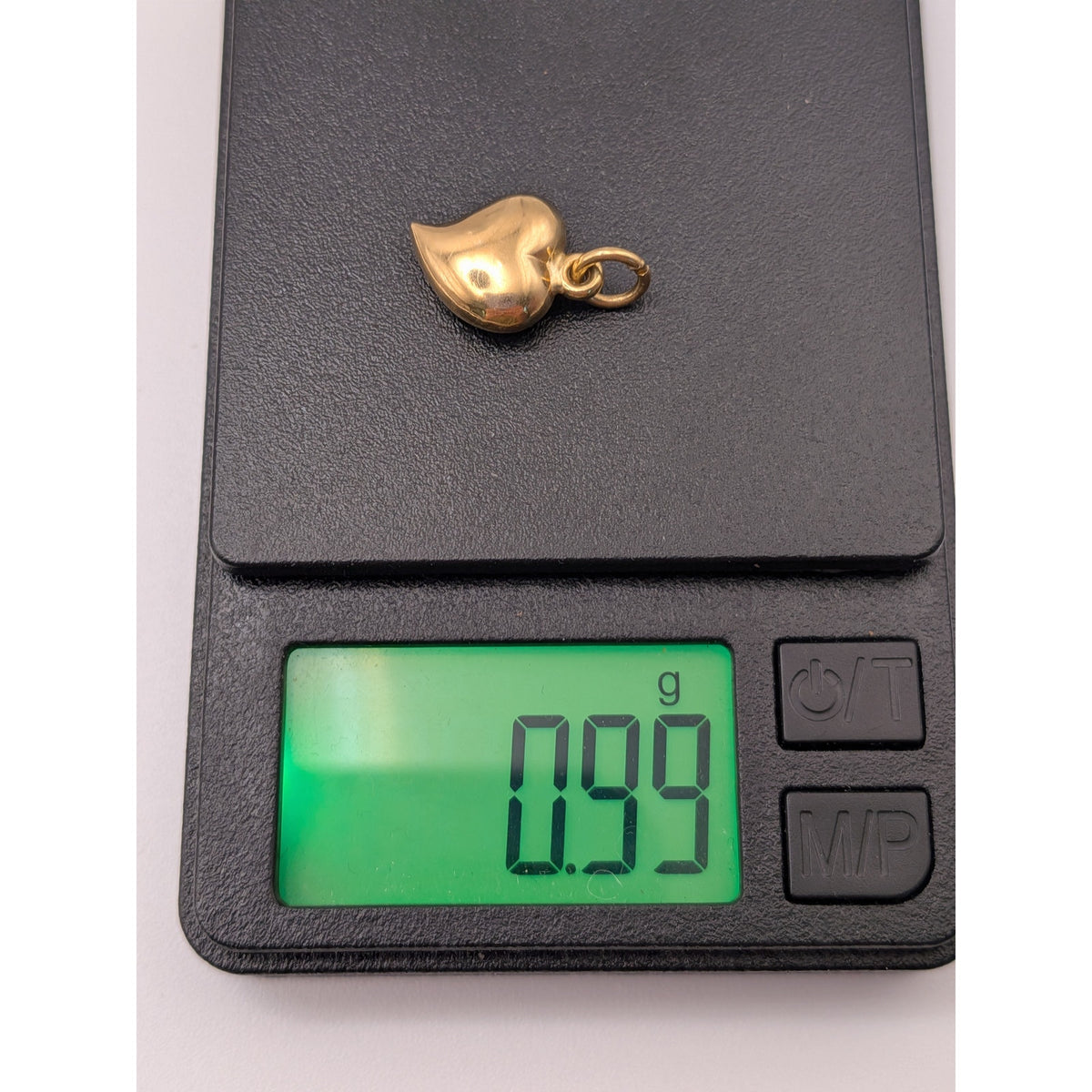 Vintage Unmarked 18k Solid Gold 3D Mini Puffy Heart Charm
