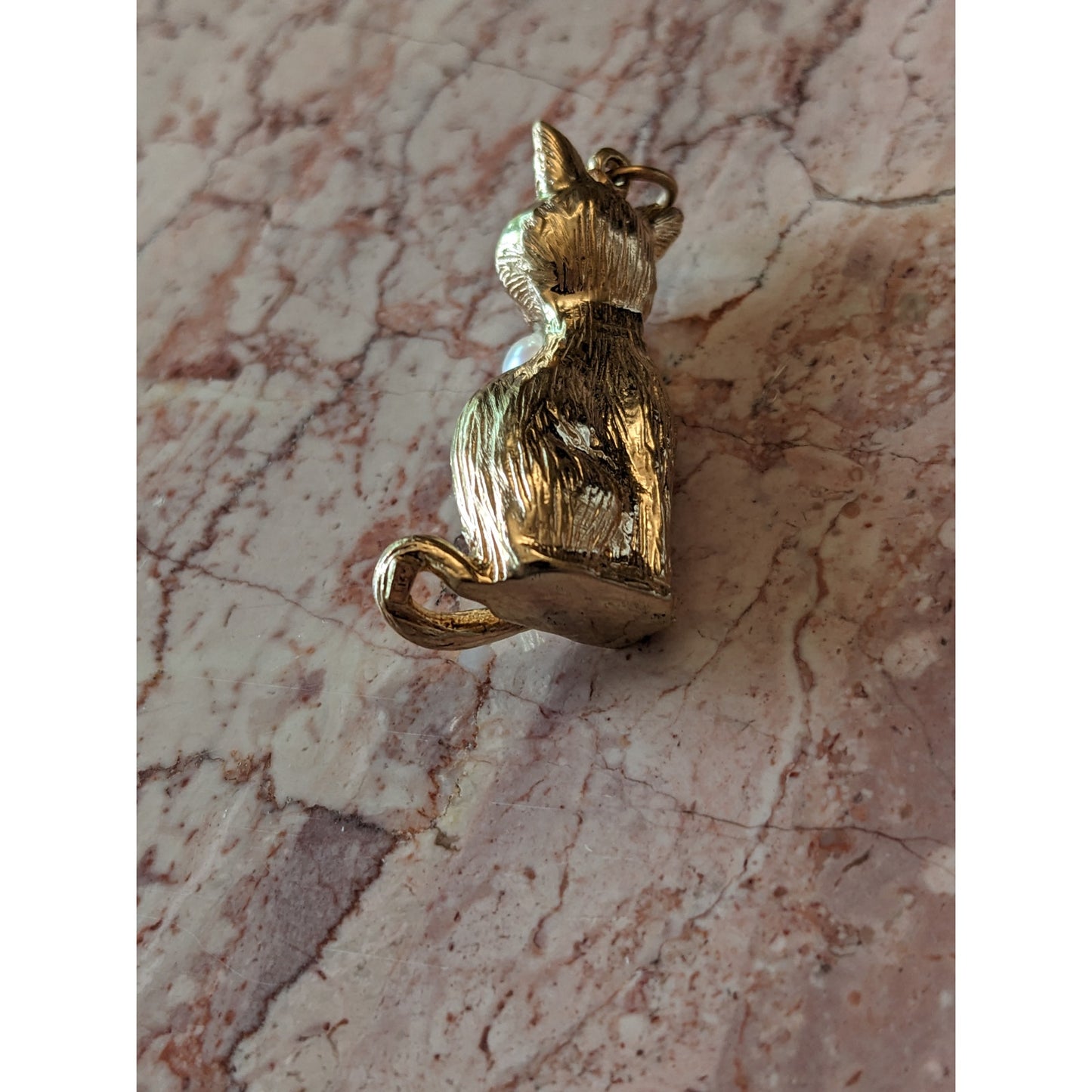 Vintage 14k Yellow Gold Heavy Sitting Cat Red Eyes Faux Pearl Charm Pendant