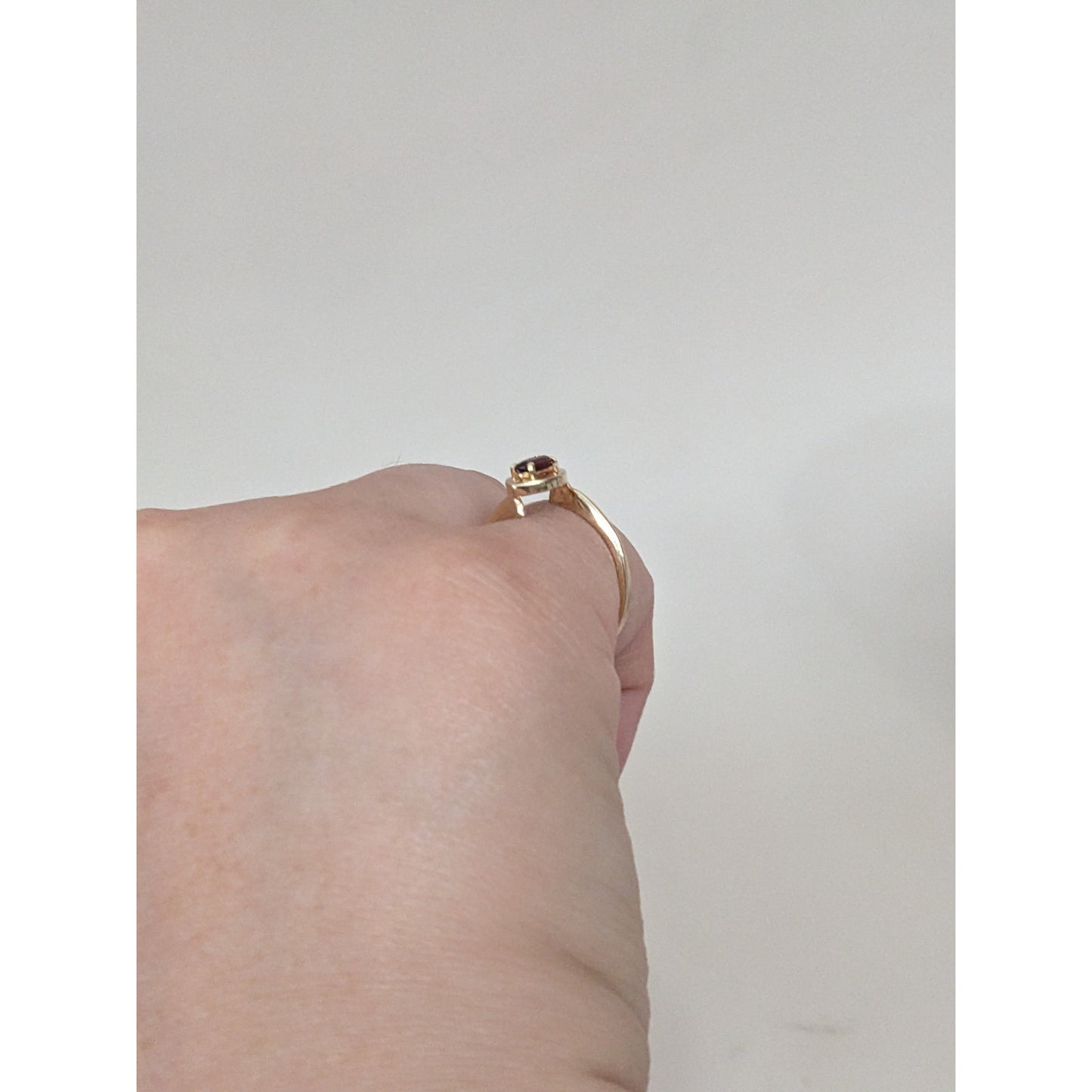 Vintage 14k Yellow Gold Ring with Marquise Red Stone Size 6.5