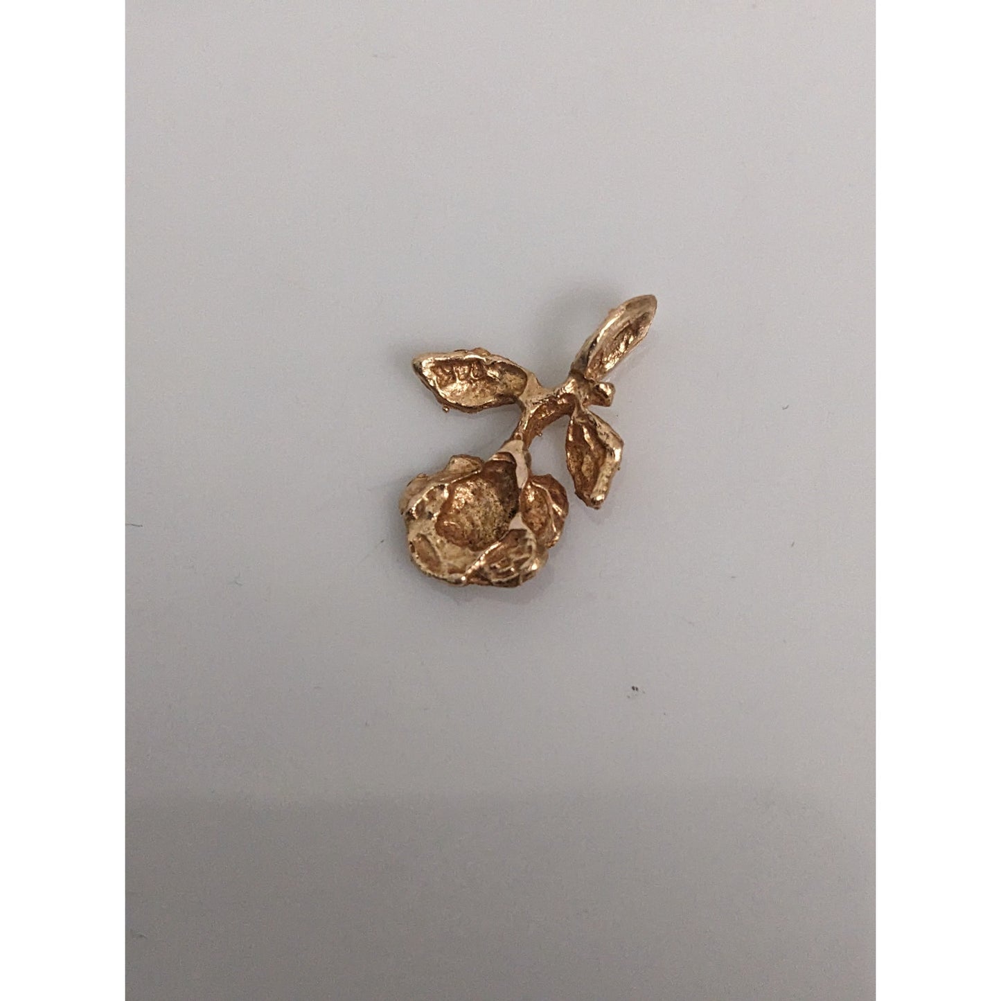 Vintage 14k Yellow Gold Dainty Rose Flower Charm Pendant