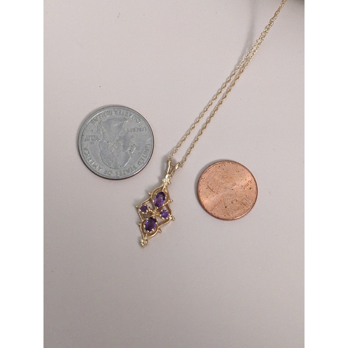 Estate 14k Yellow Gold 16in Necklace with Purple Amethyst Pendant