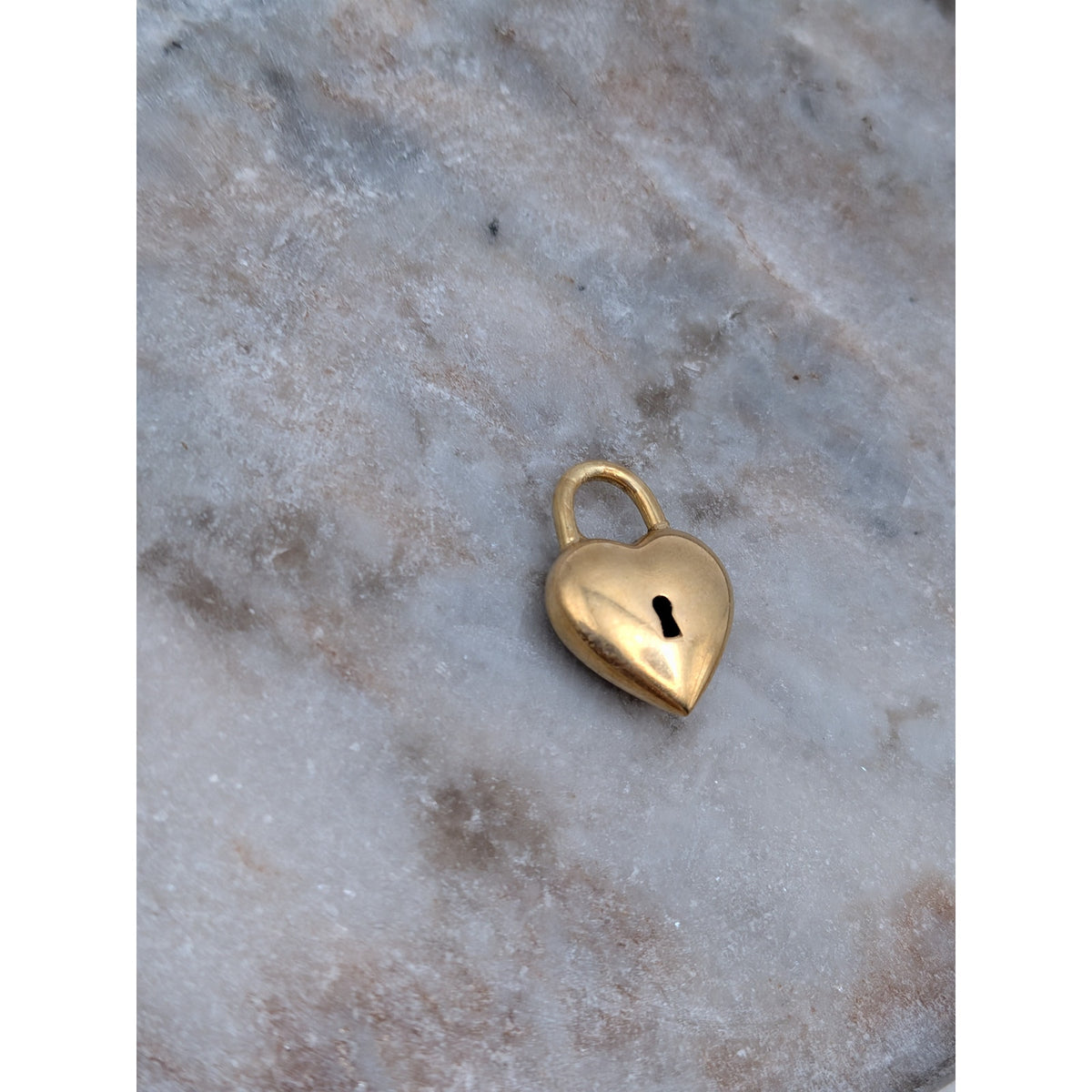 Vintage Unmarked 18k Solid Gold 3D Heart Shaped Padlock Charm