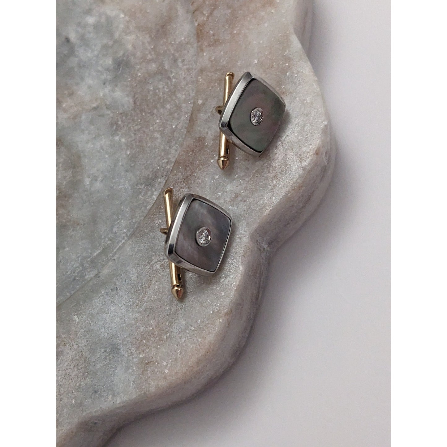 Vintage 14k Gold Mother of Pearl Cufflinks 0.10ct Diamond Accents