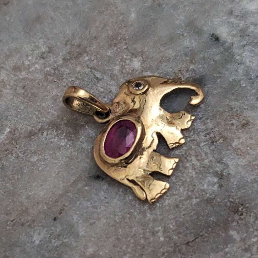 Vintage 14k Yellow Gold Lab Ruby Elephant Charm Pendant