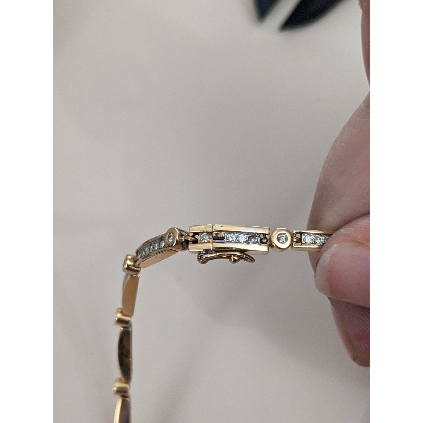 Estate 14k Yellow Gold Light Dainty Diamond Bar Link Bracelet 8 in