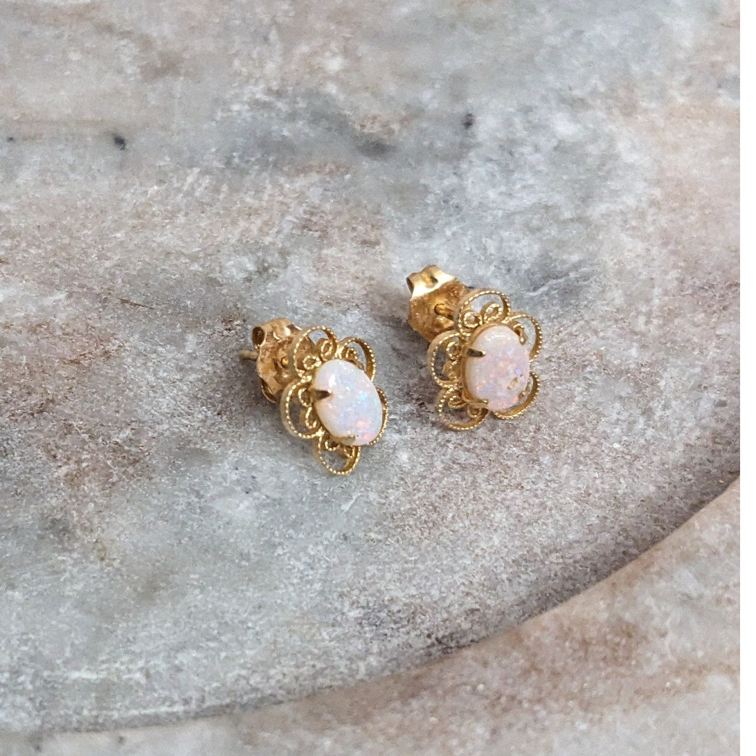 Vintage 14k Yellow Gold Dainty Flower with Opal Center Stud Earrings