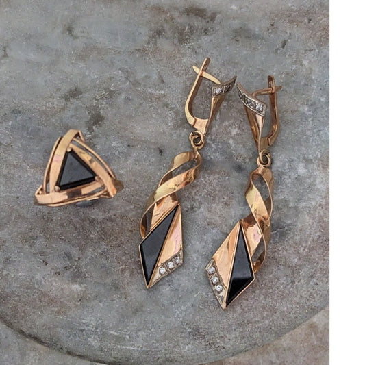 Vintage 1990s USSR 14k Gold Earring and Ring Size 7 Set Onyx and Diamonds