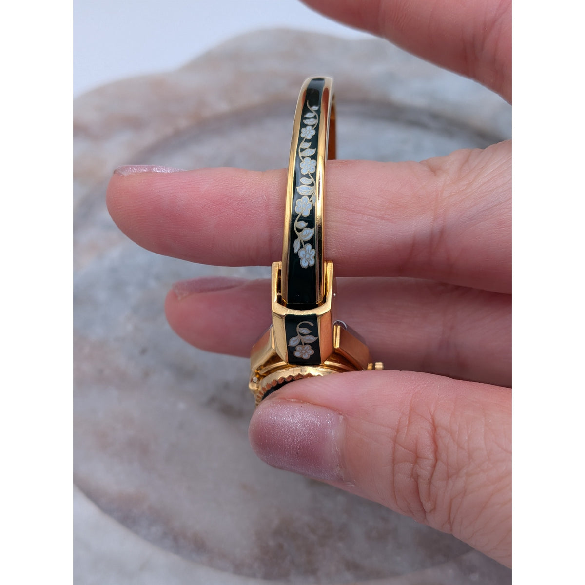 Vintage Andre Mouche Gold Tone Peekaboo Watch Dark Green Enamel White Flowers