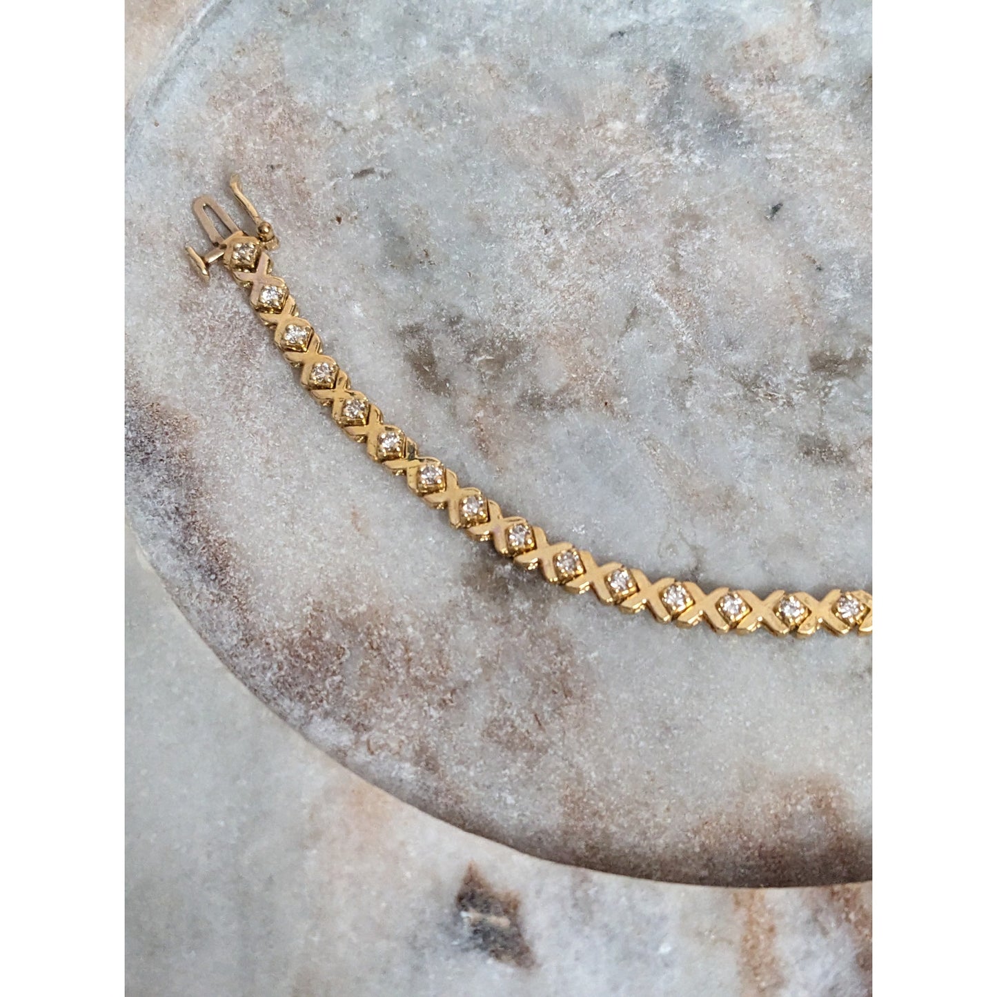 Vintage 14k Yellow Gold XOXO Diamond Tennis Bracelet 7in