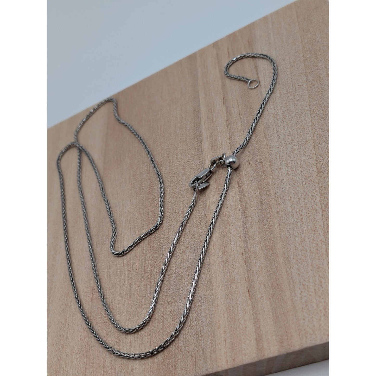 Preowned Versatile 14k White Gold Wheat Chain Necklace Sliding Clasp